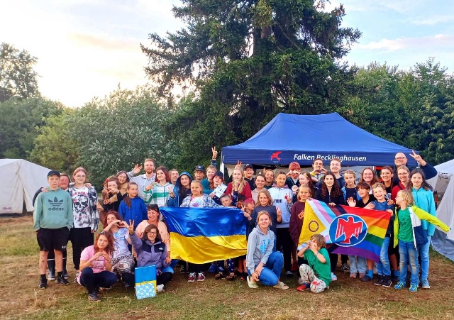 ДИТЯЧЕ ОЗДОРОВЛЕННЯ. На запрошення Німецького союзу освіти і науки діти спілчан Макарівської територіальної громади відвідали табір відпочинку у Боварії 