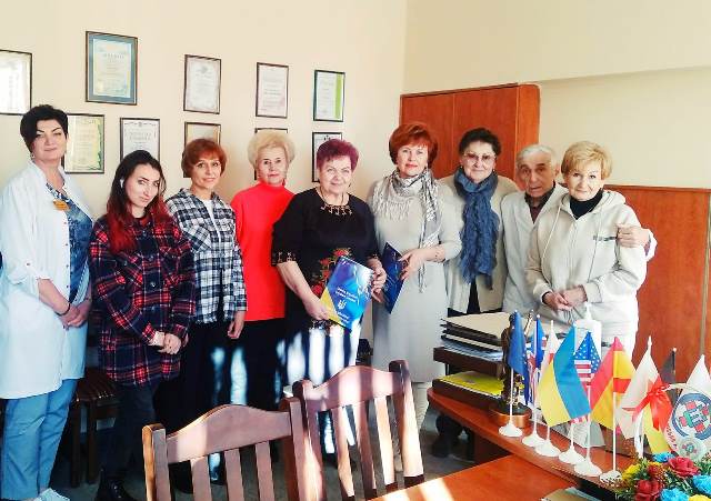 РІВНЕНЩИНА. Спілчанки навідалися до наших поранених захисників у День Святого Валентина