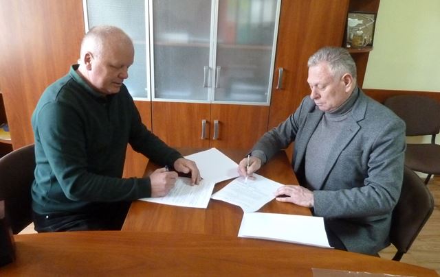Укладено угоду про взаємодію та співпрацю між Департаментом соціального захисту населення Закарпатської обласної державної адміністрації та Закарпатською облпрофрадою