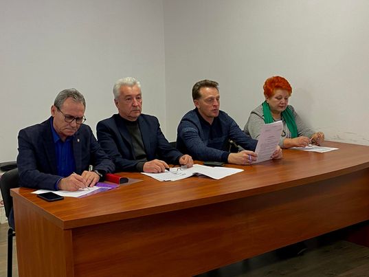 У Закарпатті фахівці Держпраці за участі представників профспілок проводять практичні тренінги
