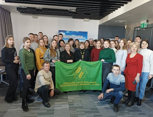 Підбито підсумки спільного проекту між Данської Профспілкою 3F та Профспілкою працівників АПК України   