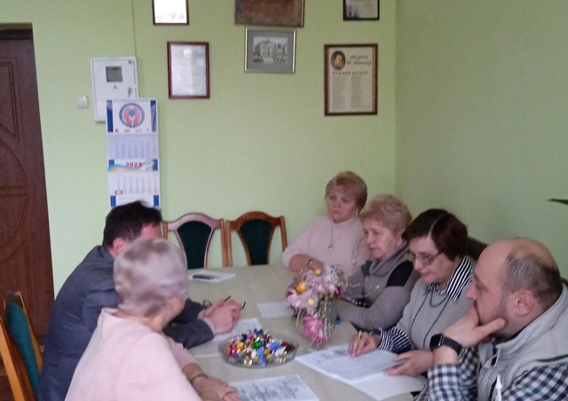 ПРОФСПІЛКИ ПРИКАРПАТТЯ: «ЧИ БУДУТЬ ВІДШКОДОВАНІ  РЕГРЕСНІ ПЕНСІЇ?»