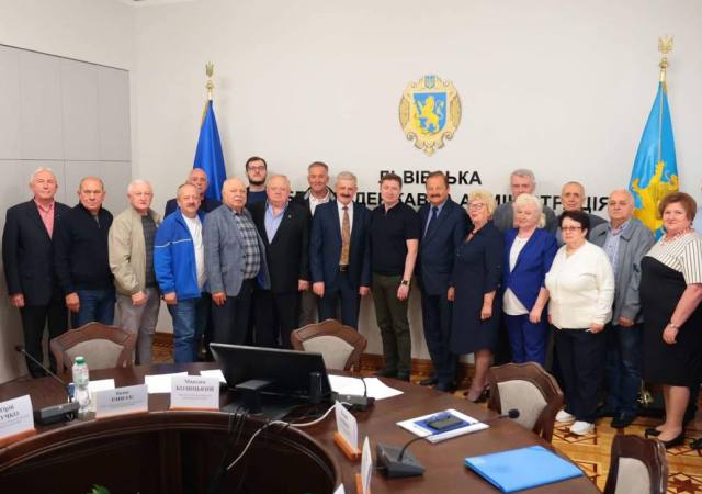 Львівська ОВА (ОДА), Об'єднання профспілок Львівщини і роботодавці Львівщини продовжили Територіальну угоду