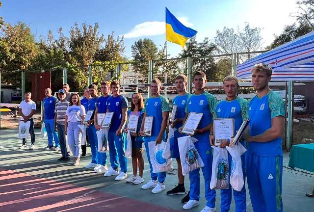Профспілки міста щиро вітають із  перемогою призерів Чемпіоната Європи з академічного веслування!
