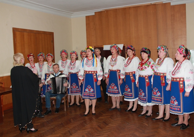Підтверджена відповідності званню самодіяльних художніх колективів профспілок членських організацій Запорізької обласної ради профспілок