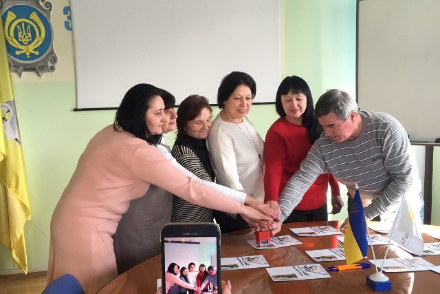 За участі Закарпатської облорганізації Профспілки працівників зв'язку "Укрпошта" представлено випуск "Укрпошта завжди з вами"