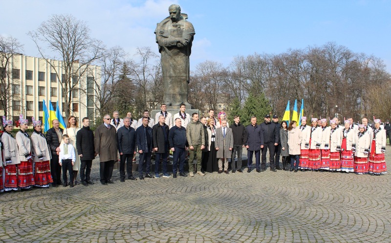 Профспілки Закарпаття взяли участь у відзначенні 210-річчя від дня народження Великого Кобзаря