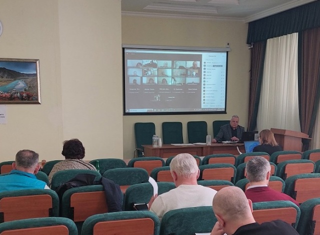 НА ЗАСІДАННІ ВИКОНКОМУ ОПХО