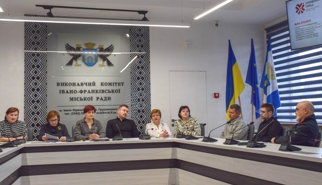 ПРИКАРПАТТЯ: Перемога з пензлем у руках: юний художник із Прикарпаття – серед найкращих у Всеукраїнському конкурсі дитячого малюнка.