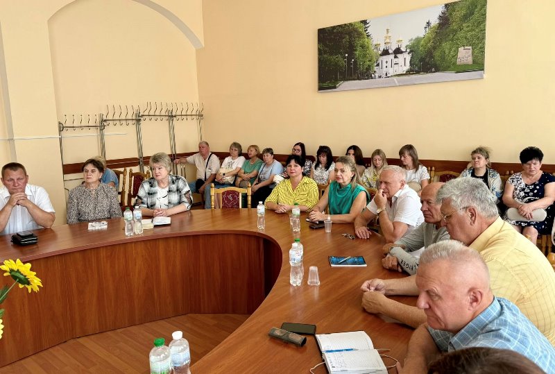 Сергій Бизов відвідав Чернігівщину та зустрівся з профактивом області