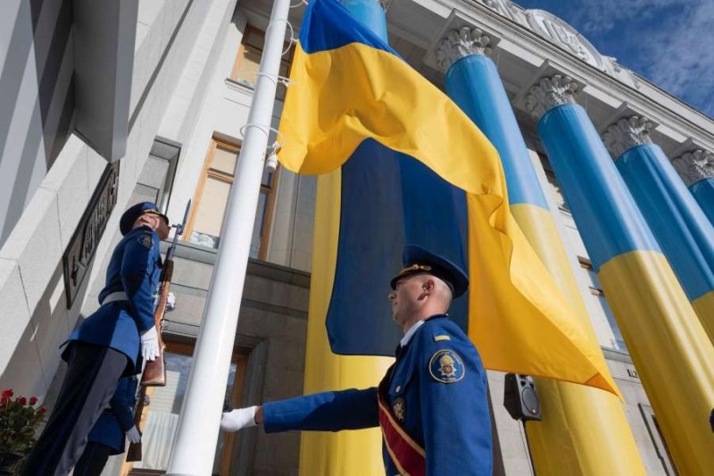 Привітання Голови Федерації профспілок України Сергія Бизова з Днем Державного Прапору України
