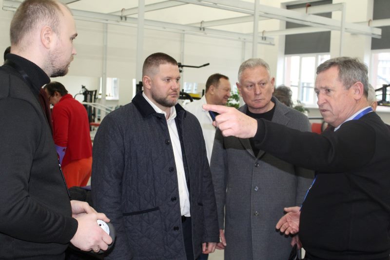 Реабілітація, що дає надію: візит керівництва ФПУ до обласної клінічної лікарні Закарпаття