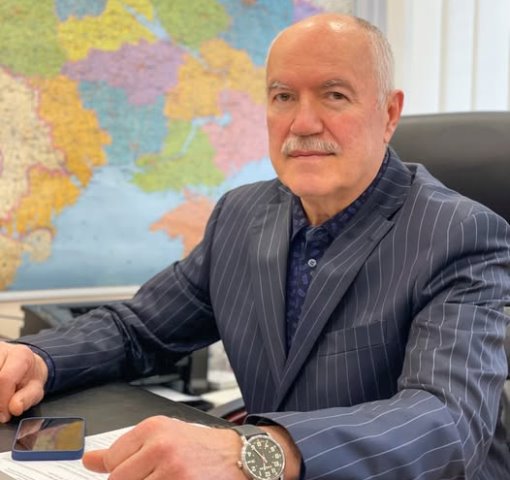 Вітаємо з переобранням!