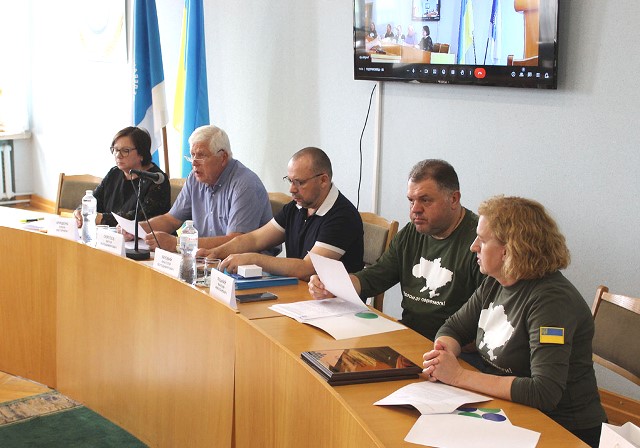 Про свято і ділові будні