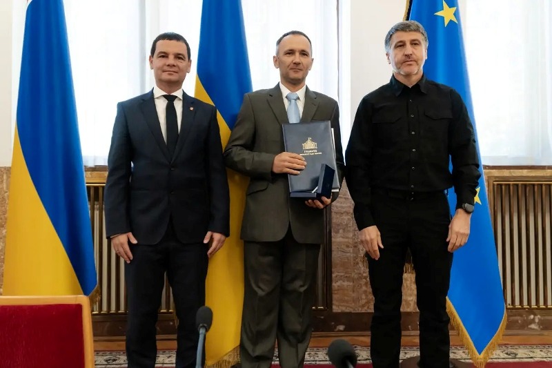 Голова Закарпатської обласної організації ГО "ФСТ "Спартак" Микола Щадей нагороджений грамотою Верховної Ради України