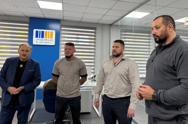 Голова ФПУ Сергій Бизов відвідав офіс «Зроблено в Україні» у Миколаєві