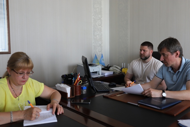 Про співпрацю із шведськими профспілками