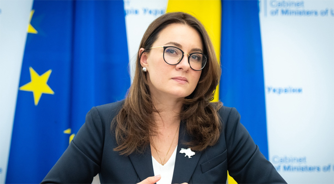 Голова Федерації профспілок України Сергій Бизов привітав Юлію Свириденко з обранням на посаду Прем'єр-міністра України