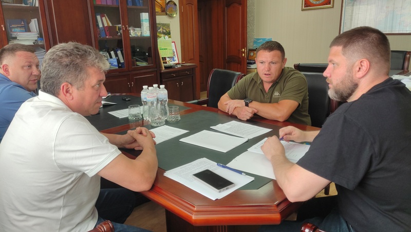 Голова ФПУ Сергій Бизов обговорив питання соціального захисту з представниками громадської організації потерпілих на виробництві