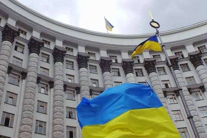ФПУ ініціює перед Урядом розробку і впровадження офіційних рекомендацій щодо організації праці та стимулювання роботи в умовах воєнного стану та підвищеного ризику