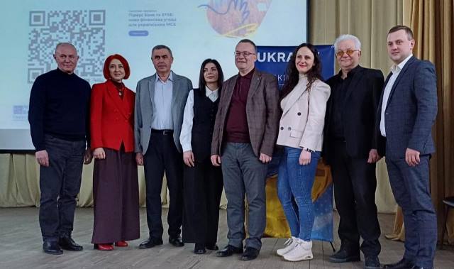 На Черкащині обговорено перспективи розвитку вітчизняної економіки