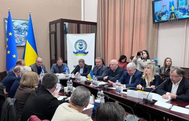 У Львові запропонували правки до нового Трудового кодексу та закликали не звужувати права працівників