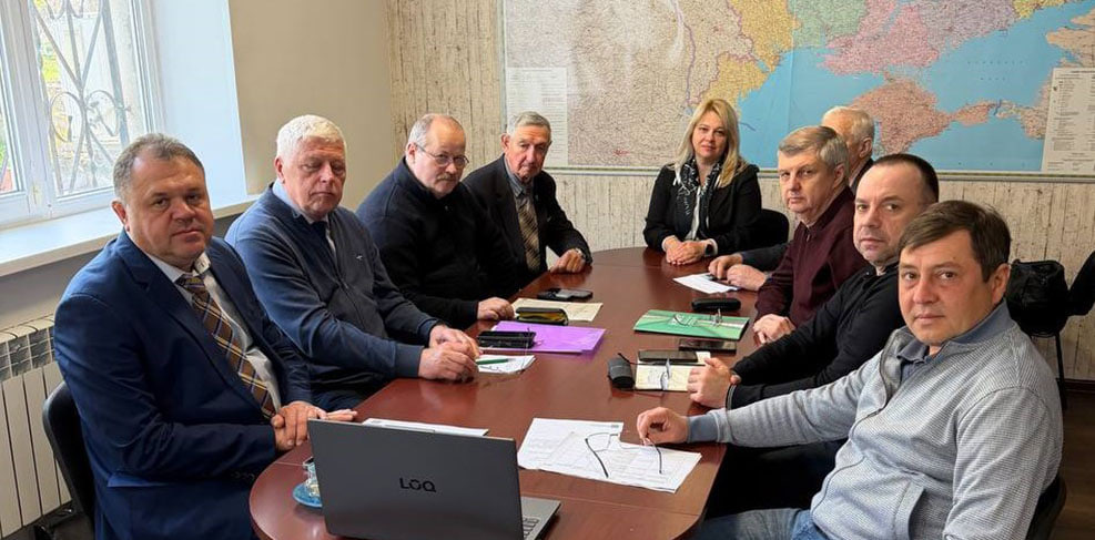 Дніпропетровщина: Круглий стіл до Всесвітнього Дня охорони праці