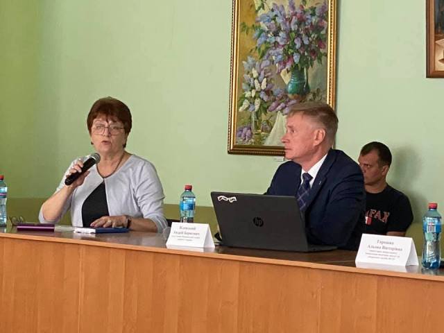 З ТУРБОТОЮ ПРО ЗДОРОВ'Я ЛЮДЕЙ