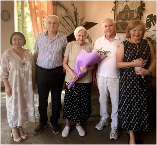 БУКОВИНА.  Нагородження Знаком  «Профспілкова пошана»